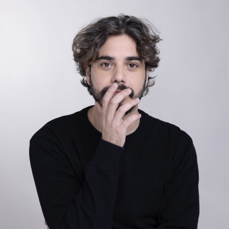 אלמוג הירש copy